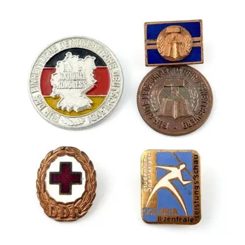 DDR Konvolut 4 Stück Abzeichen Orden Medaillen East German Badge NVA MdI SED #3