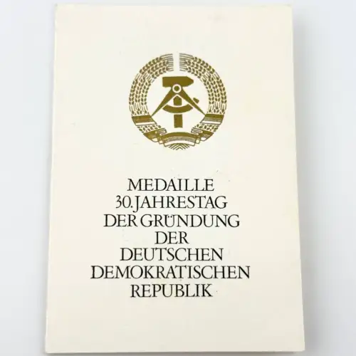DDR Urkunde zur Medaille 30. Jahrestag der Gründung der DDR 1979 Fähnrich