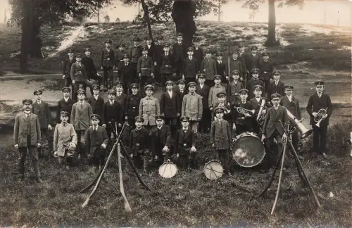 Fotokarte 1.WK Gruppenfoto Jugendliche Militärkapelle Jugendwehren