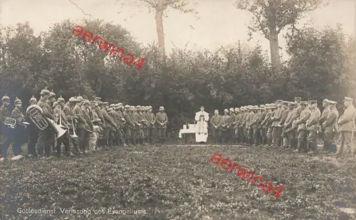 Fotokarte 1.WK Soldaten bei Feldgottesdienst mit Militärkapelle