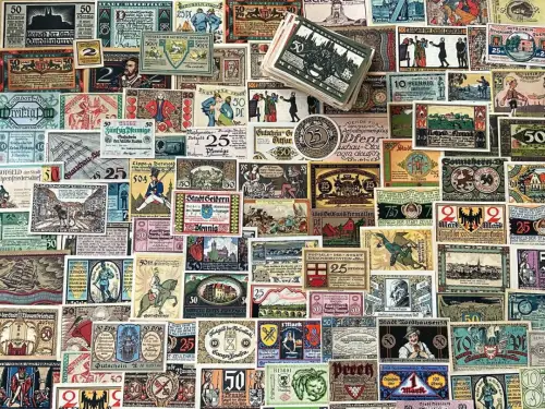 Lot / Konvolut 400 Orig. Notgeld Notgeld Scheine Stadtgeld Banknoten
