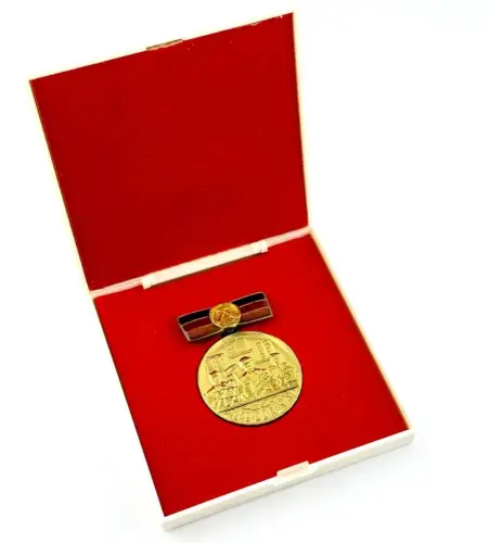 DDR Medaille 30. Jahrestag der Greündung der Deutschen Demokratischen Republik