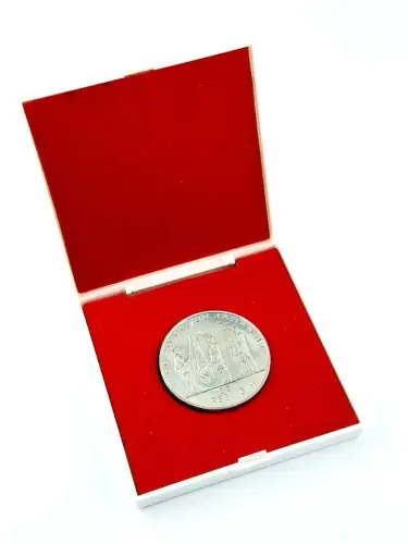 DDR Medaille 30 Jahre NVA dem 1. Regiment J. R. Becher