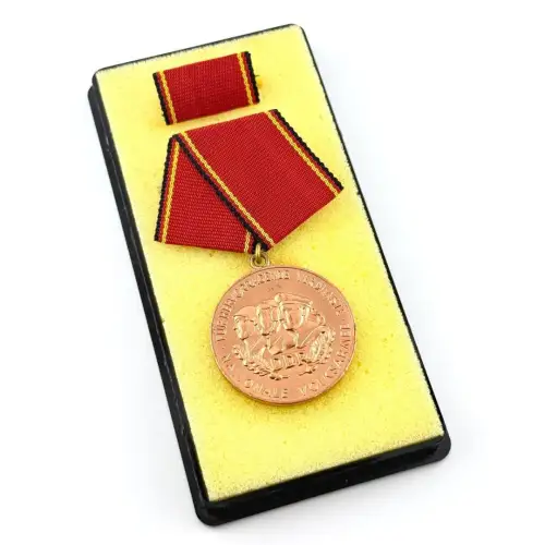 DDR NVA Verdienstmedaille der Nationalen Volksarmee in Bronze