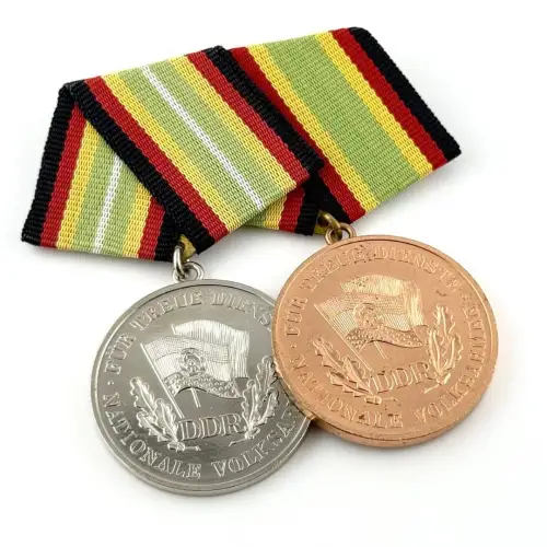 DDR NVA 2er Spange Medaille Treue Dienste Nationale Volksarmee Bronze & Silber