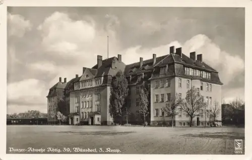 AK Wünsdorf Panzer Abwehr Abteilung 39 Kasernegebäude Brandenburg Postkarte