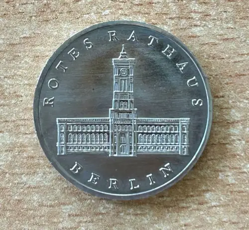 DDR 5 Mark 1987 Rotes Rathaus Berlin Gedenkmünze