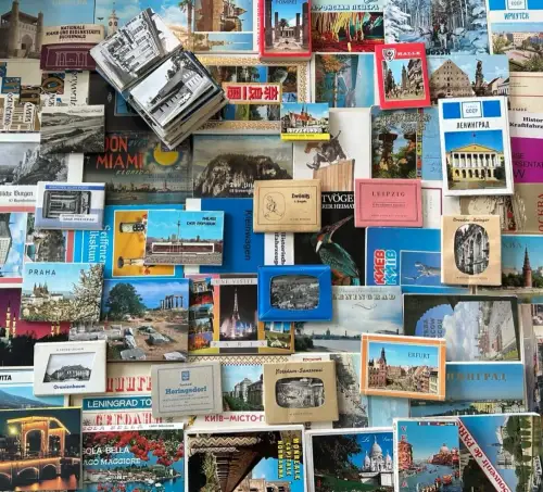 Konvolut 80 DDR Mappen Postkarten Leporello Deutschland DDR Europa ab 1950