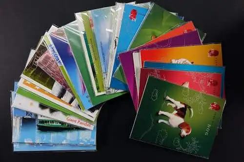 Hongkong 1996-2010 Umfangreiche Sammlung Postkarten-Sets und Kartenbriefe Selten