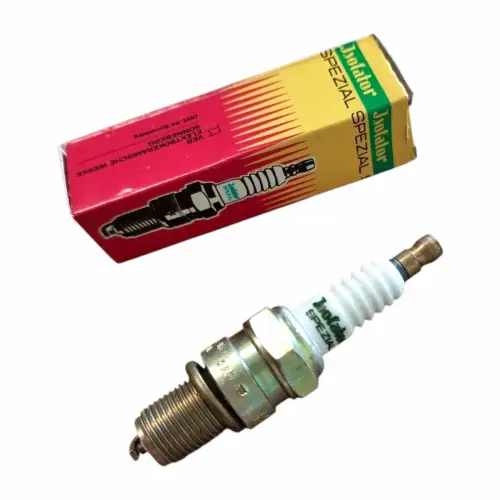 Zündkerze Isolator 408-412 FM14-225/2 Skoda Robur Moskvitch DDR-Originalteil