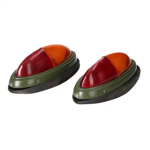 IFA F8 - F9 AWZ P70 Rückleuchten Satz oval NVA Armee Tarn grün DDR-Originalteil