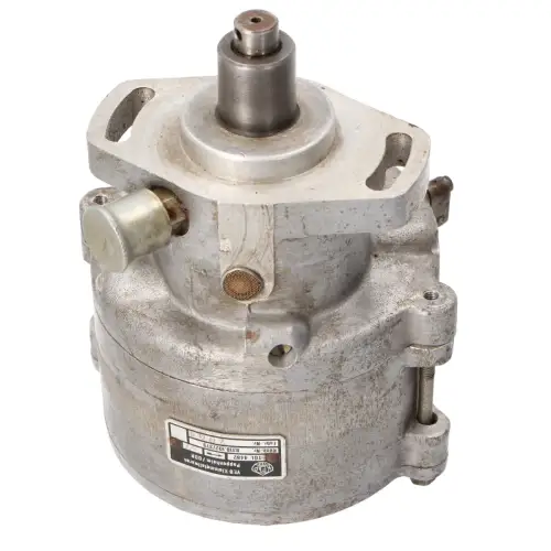 Zündverteiler 4-Zylinder-Motor 8310.102 Granit 30 K Robur Dumper DDR-Original