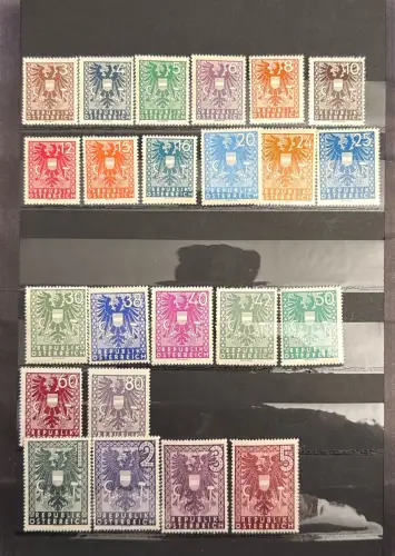 Österreich Freimarken „Adler“ Farbsatz postfrisch,1945-50