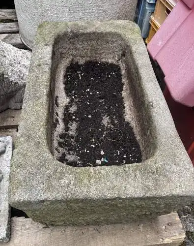 Granittrog, Blumentrog, Brunnen, Pflanztrog, Steintrog