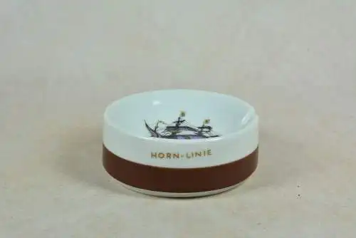 Set aus 2 Vintage Porzellan-Aschenbecher, Horn-Linie Hamburg, 1960er