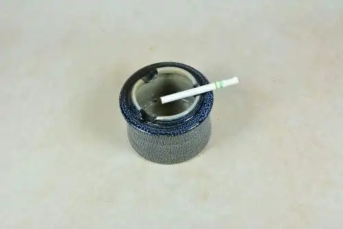 Vintage Aschenbecher mit graublauem Design, Mitte 20. Jahrhundert