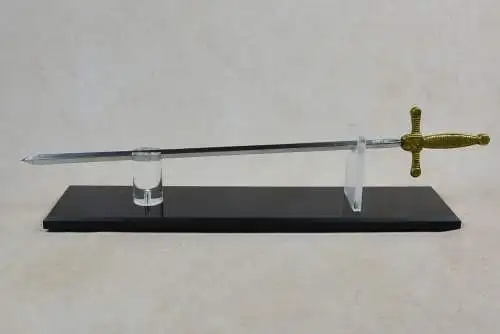 Brieföffner Schwert-Design mit Wappenmotiven  