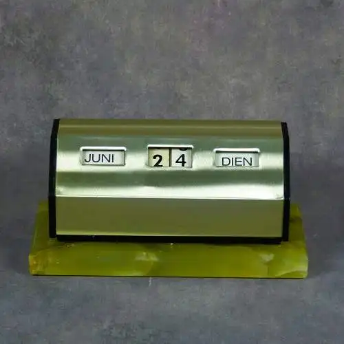 Tischkalender Messing mit Onyx-Basis  
