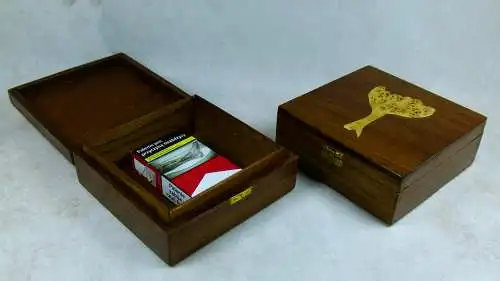 Zigarettenboxen-Set mit Wurzelholz-Intarsien  