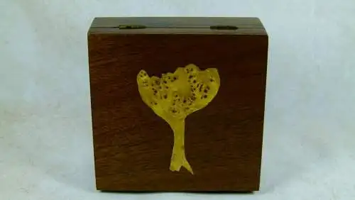 Zigarettenboxen-Set mit Wurzelholz-Intarsien  