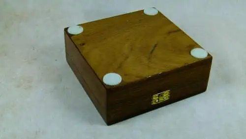 Zigarettenboxen-Set mit Wurzelholz-Intarsien  