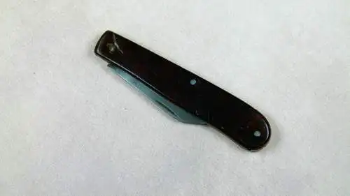 Taschenmesser mit Bakelitgriff  