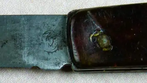 Taschenmesser mit Bakelitgriff  