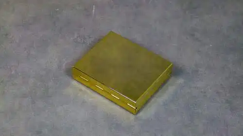 Vergoldeter Rasierer mit Etui  