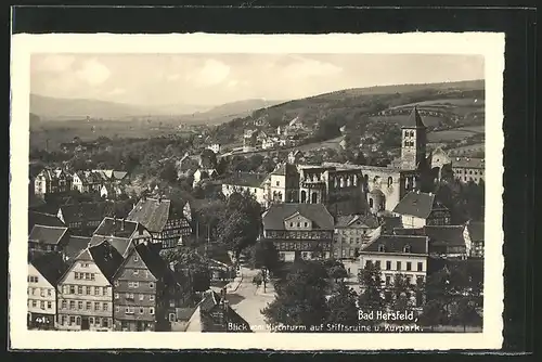 AK Bad Hersfeld, Blick vom Kirchturm auf Stiftsruine und Kurpark