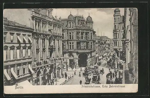 AK Berlin, Friedrichstrasse, Ecke Behrenstrasse, Panopticum mit Pferdebahn u. Kutschen