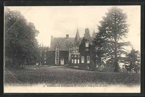 AK Courtalain, Chateau, vue prise du parc