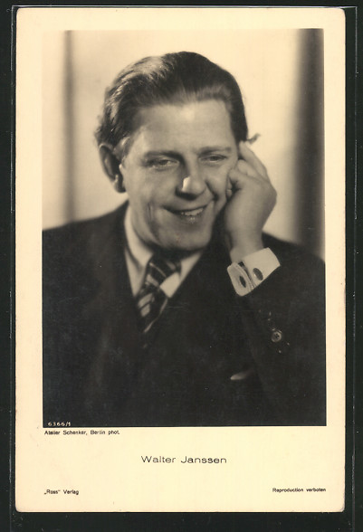 Der Artikel mit der oldthingid '15891335' ist aktuell nicht lieferbar.