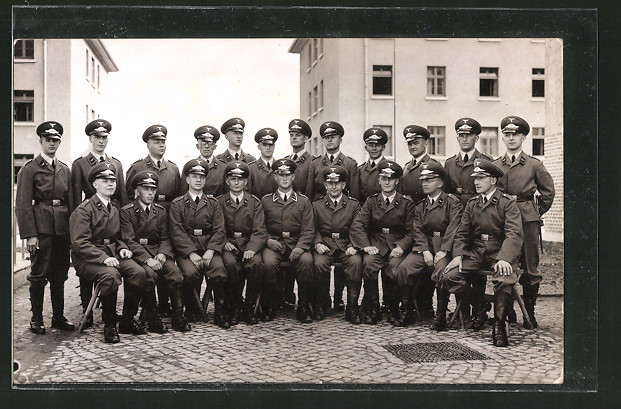 Der Artikel mit der oldthing-id '16100621' ist aktuell nicht lieferbar.