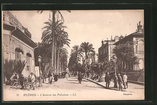 AK Hyères, l'avenue des Palmiers