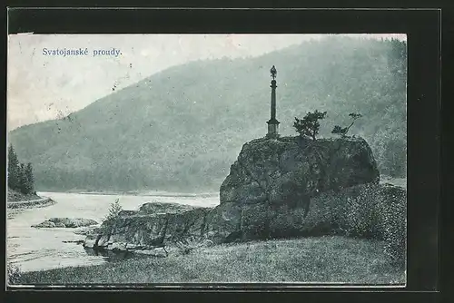 AK Svatojanské proudy, Denkmal am Fluss