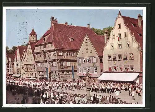 AK Biberach, Schützenfest, Festzug auf dem Marktplatz