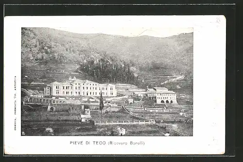 AK Pieve di Teco, Blick auf eine grosse Villa