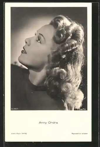 AK Profilportrait der Schauspielerin Anny Ondra