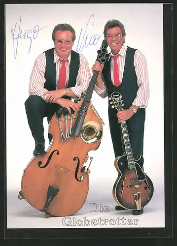 AK Musiker "Die Globetrotter" mit Bass und Gitarre, Autogramme