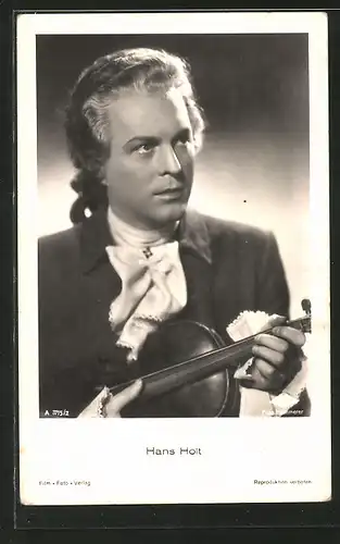 AK Schauspieler Hans Holt mit einer Geige