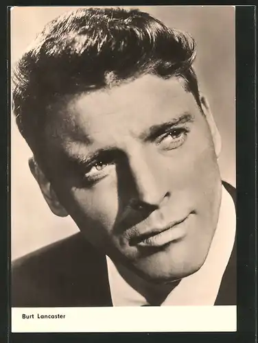 AK Schauspieler Burt Lancaster zur Seite blickend