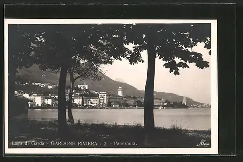 AK Gardone Riviera, Panorama generale