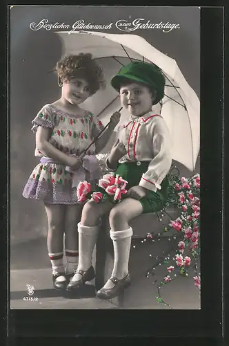 Foto-AK RPH Nr. 4715/2: "Herzlichen Glückwunsch zum Geburtstage!", Junge und Mädchen mit Schirm