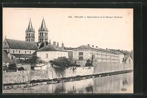 AK Melun, Notre Dame et la Maison Centrale