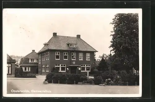 AK Oosterwolde, Gemeentehuis