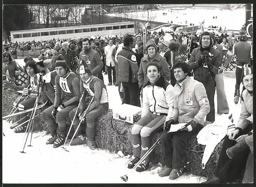 Fotografie Blumenthal, Garmisch-Partenkirchen, Ansicht Garmisch-Partenkirchen, Sportler beim Skirennen