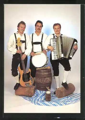 AK Musiker-Band "Bavaria" mit Instrumenten posierend