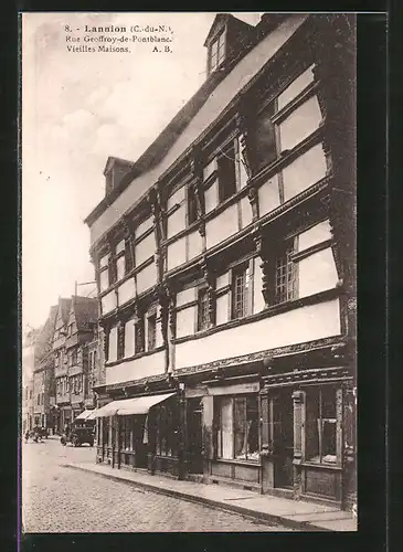 AK Lannion, rue Geoffroy-de-Pontblanc, vieilles maisons