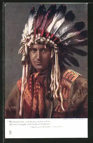 AK Indianer-Häuptling mit Federschmuck, "Wampum belts, and strings..."