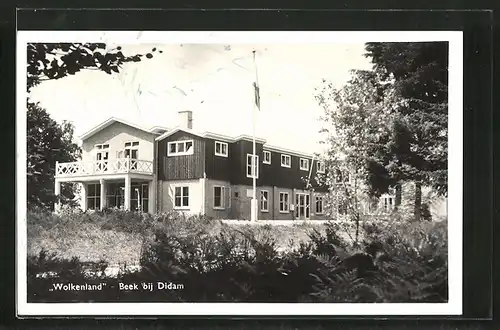 AK Beek bij Didam, Schoolbuitenhuis v.h. Amsterdams Lyceum "Wolkenland"